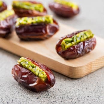 Bateel Khidri Dates with Pistachio
